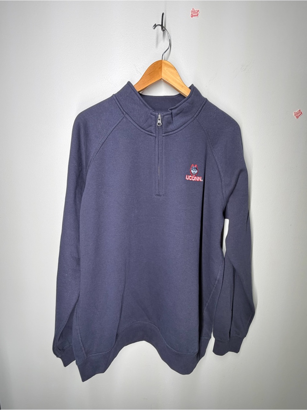 UConn Huskies Men’s XL Quarter Zip Pullover Sweatshirt NCAA League Navy Blue NEW - Picture 2 of 8
